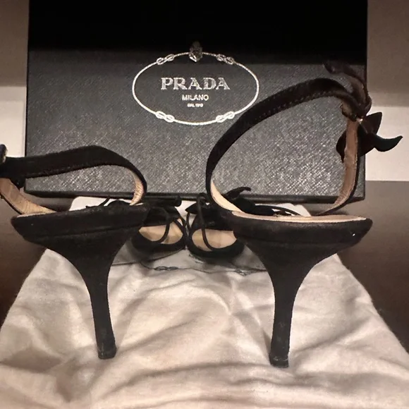 Prada Calzature Donna Camoscio Foglia Black Strappy Heels - Picture 7 of 15